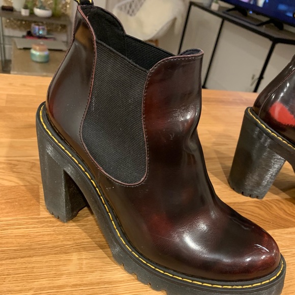 Dr. Martens Hurston Arcadia Cherry Red Sz 9 - Picture 2 of 7